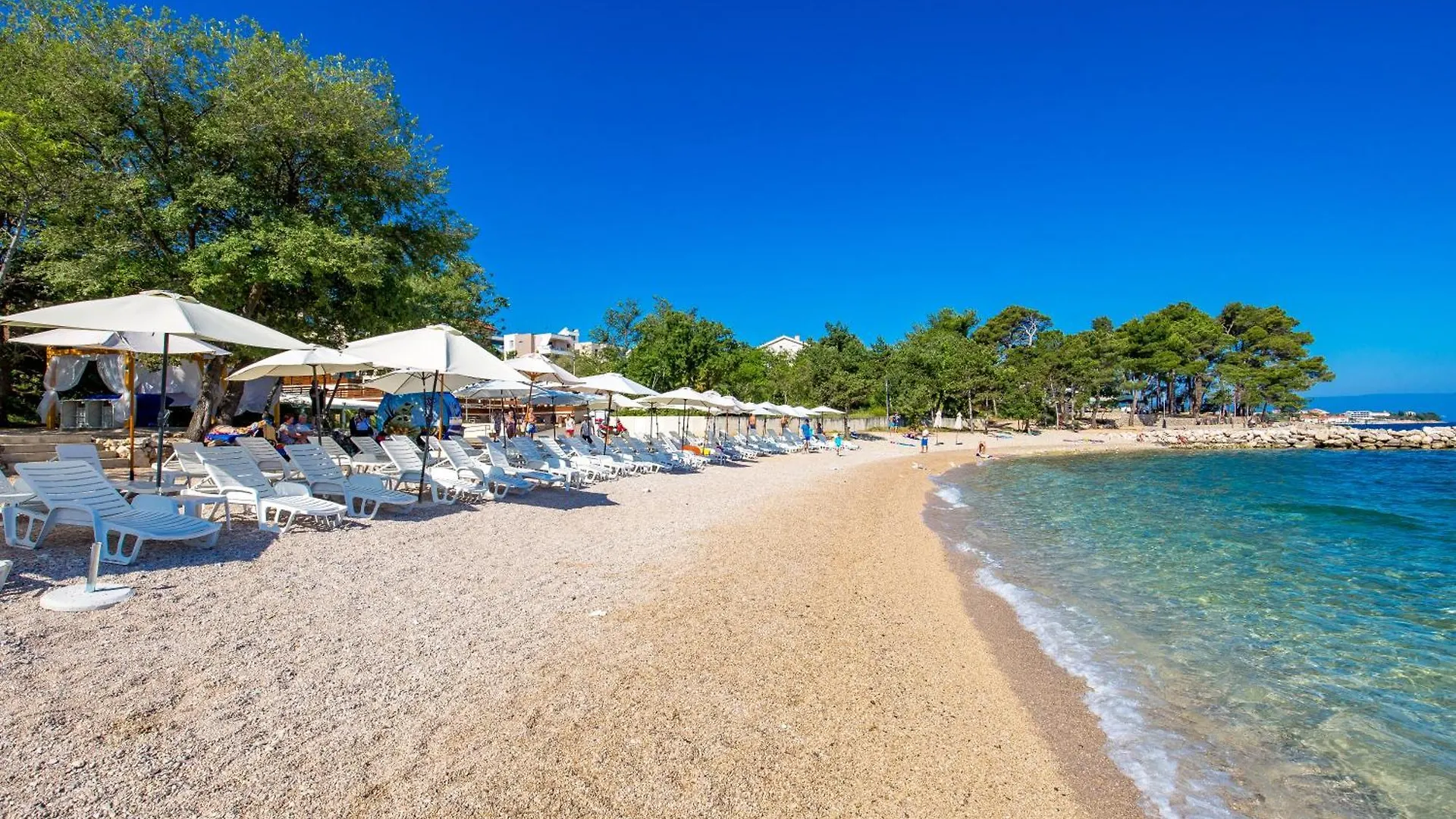 Blue Waves Resort Malinska 4*,