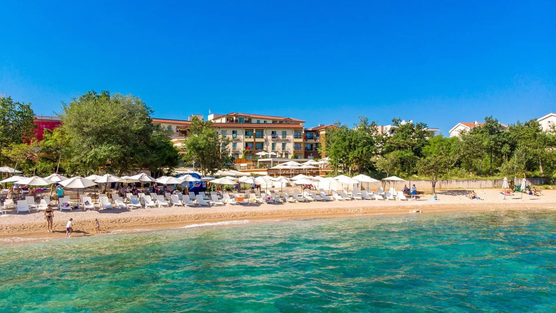 Blue Waves Resort Malinska 4*,  Croatia