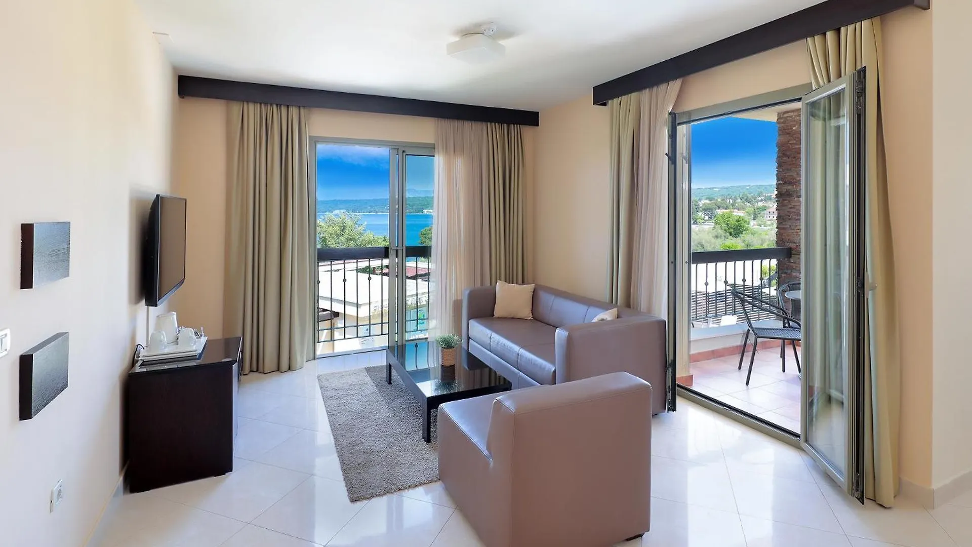 Blue Waves Resort Malinska Hotel