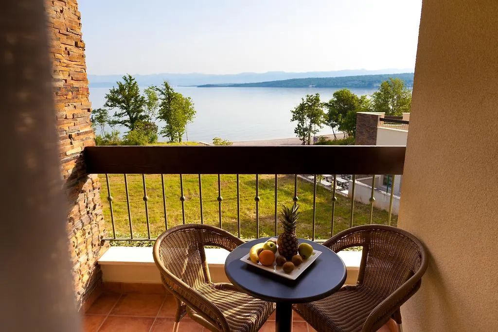 Blue Waves Resort Malinska 4*,