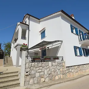 Celebrini Apartment